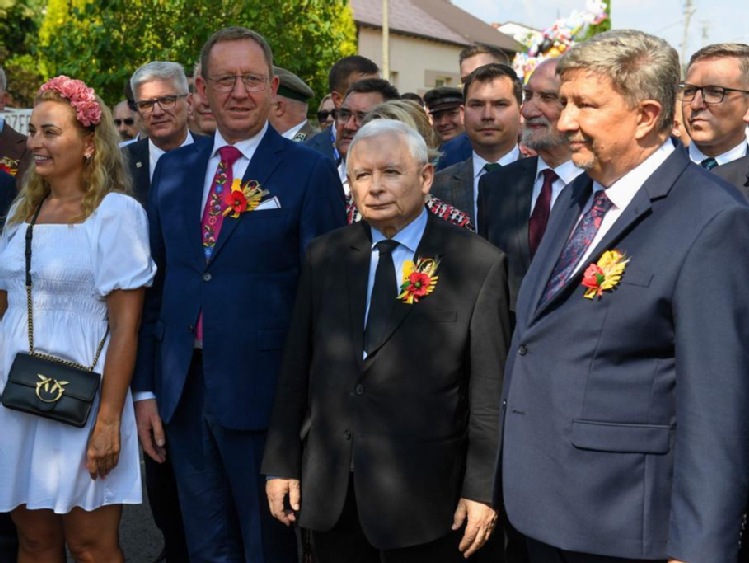 Dożynki Paradyż- Dziękuję za Waszą miłość do ziemi